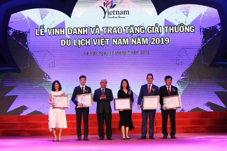 giai thuong sun group
